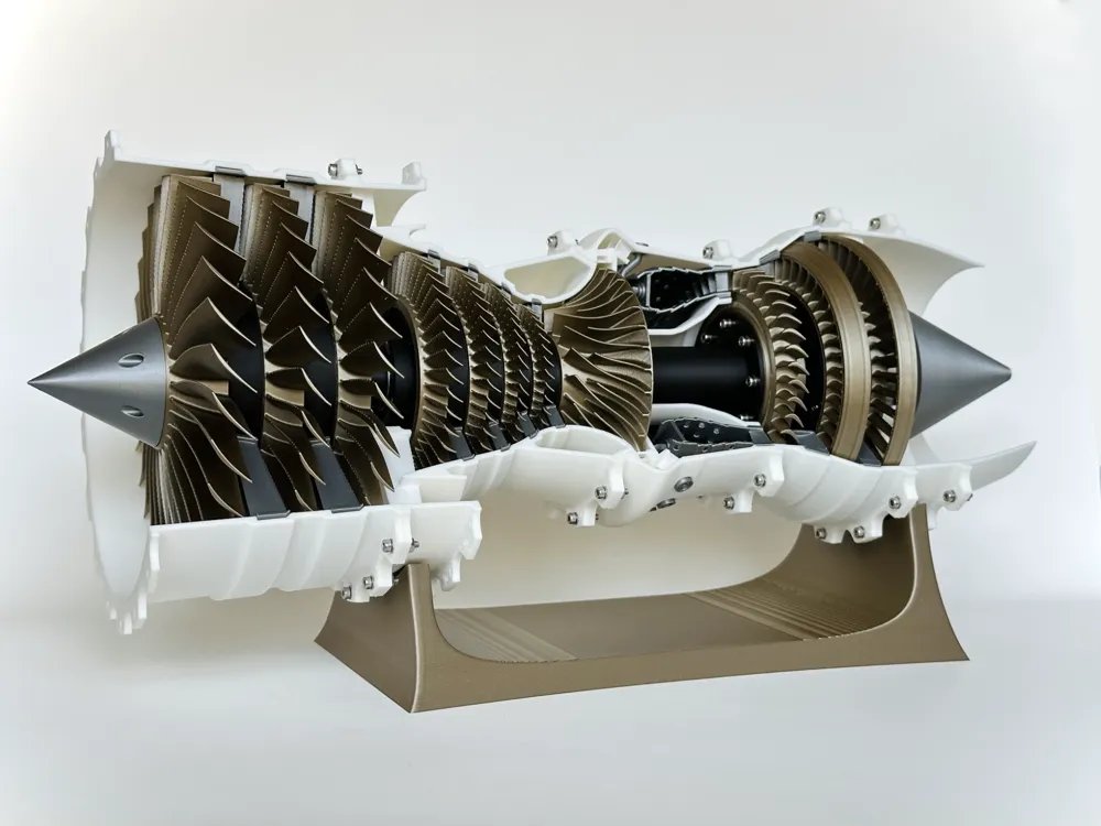 Low-bypass turbofan model, front three-quarter view